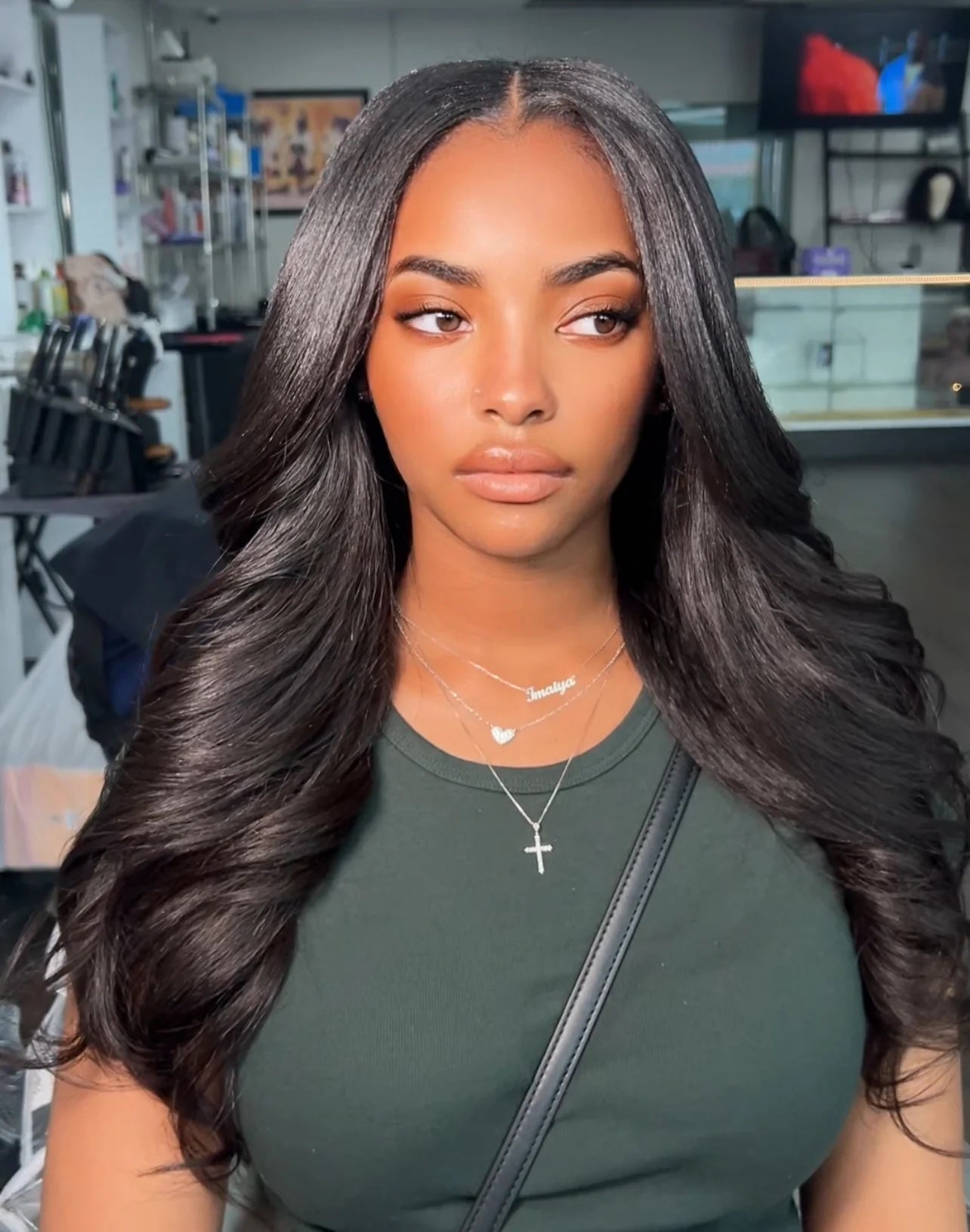 Kinky Straight Bundles